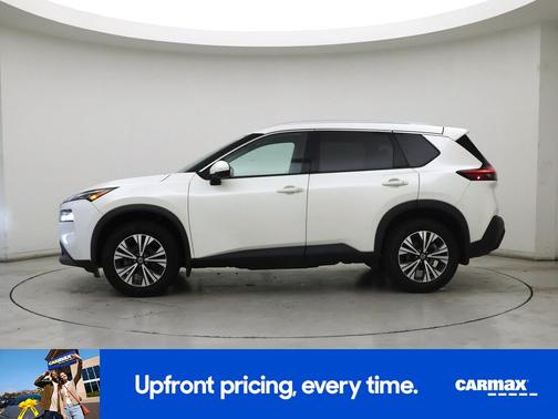 White 2021 Nissan Rogue SV