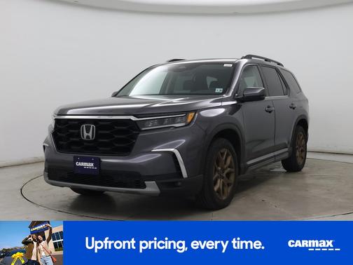 Gray 2024 Honda Pilot Touring