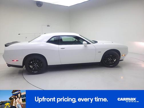 White 2018 Dodge Challenger R/T