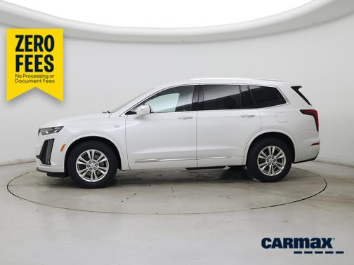 Pearl 2023 Cadillac XT6 Luxury