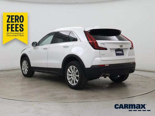 Pearl 2023 Cadillac XT4 Luxury