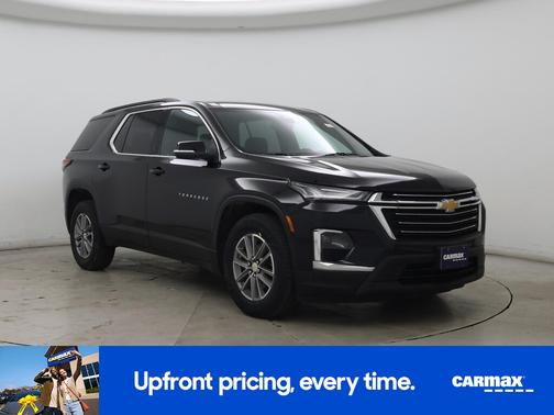 Black 2022 Chevrolet Traverse LT Cloth