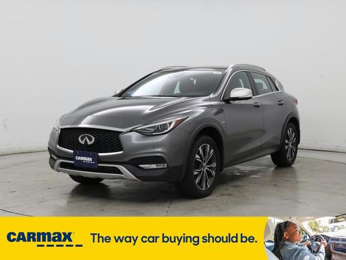 2018 INFINITI QX30 Premium