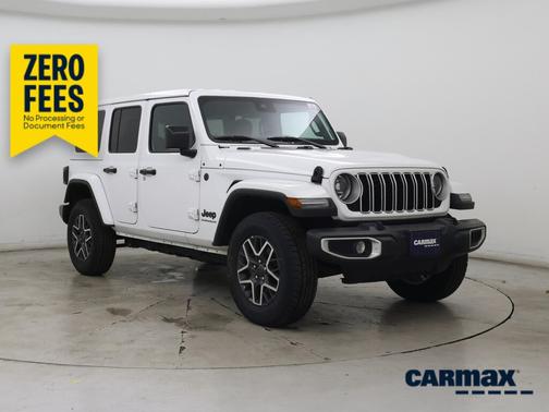 White 2025 Jeep Wrangler Sahara