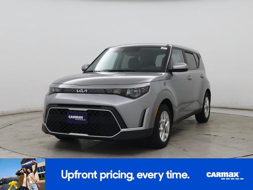 Gray 2025 Kia Soul LX