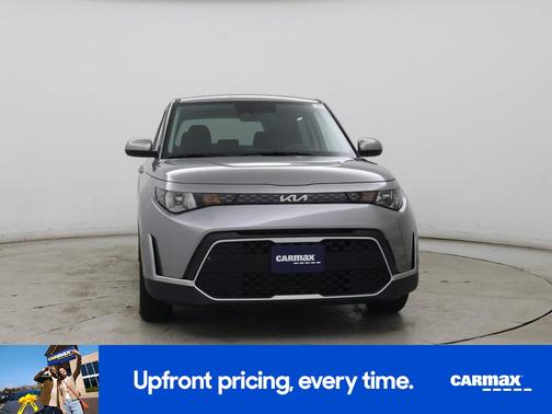 Gray 2025 Kia Soul LX