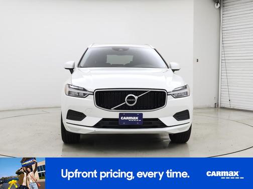 2020 Volvo XC60 T5 Momentum