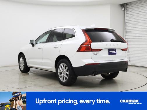 2020 Volvo XC60 T5 Momentum