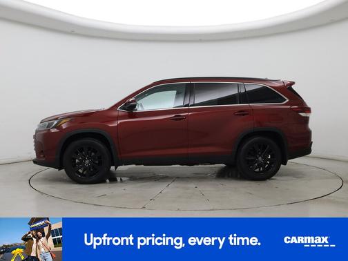 2019 Toyota Highlander SE