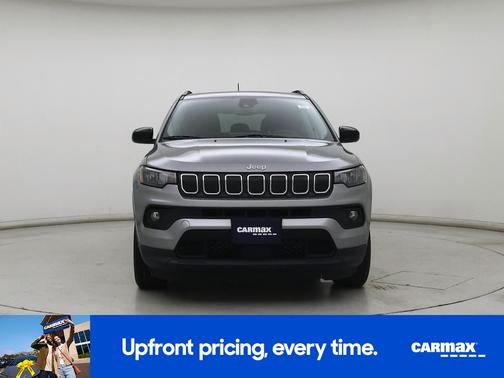 Silver 2022 Jeep Compass Latitude Lux