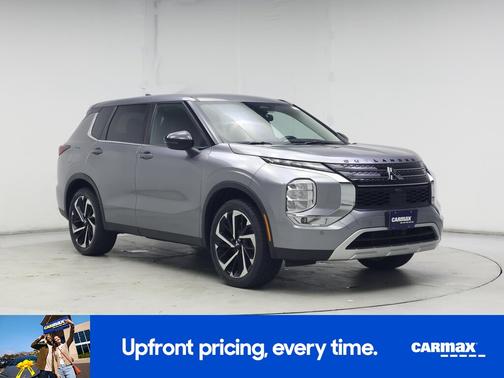 2022 Mitsubishi Outlander SE