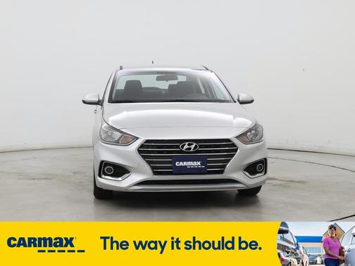 2020 Hyundai Accent SE