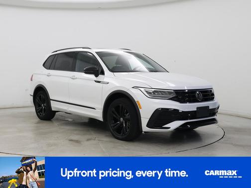 2023 Volkswagen Tiguan SE R-Line Black