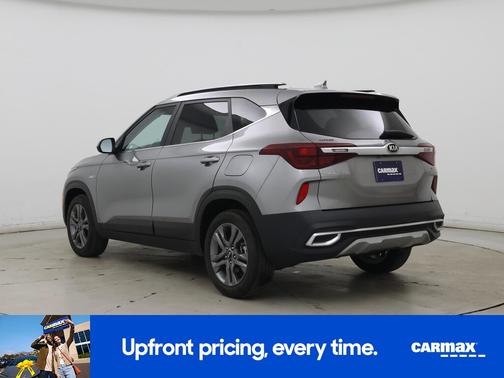 Gray 2021 Kia Seltos S