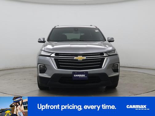 Silver 2023 Chevrolet Traverse LT Cloth