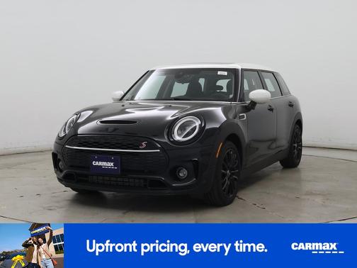 Black 2023 MINI Clubman S Classic