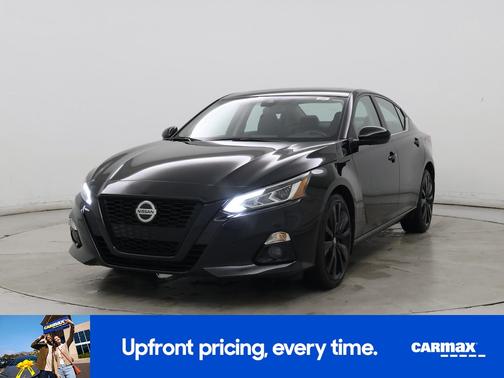 2022 Nissan Altima SR