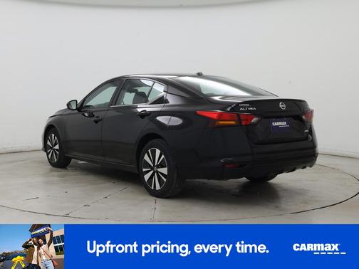 2022 Nissan Altima SV
