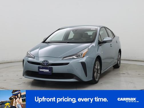 Green 2019 Toyota Prius XLE