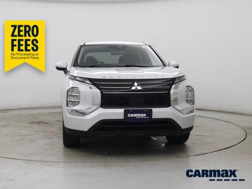 Pearl 2022 Mitsubishi Outlander ES