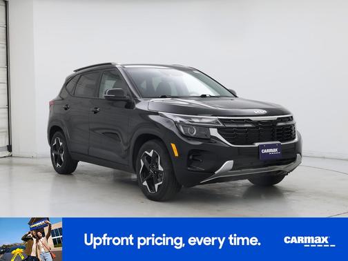 Black 2025 Kia Seltos S