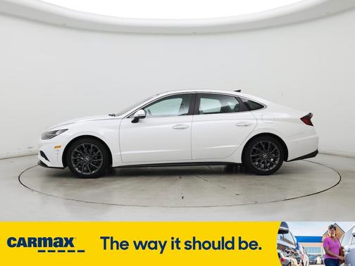 2022 Hyundai SONATA Limited