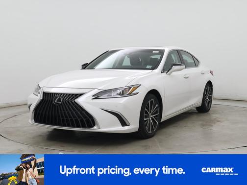 White 2024 Lexus ES 350