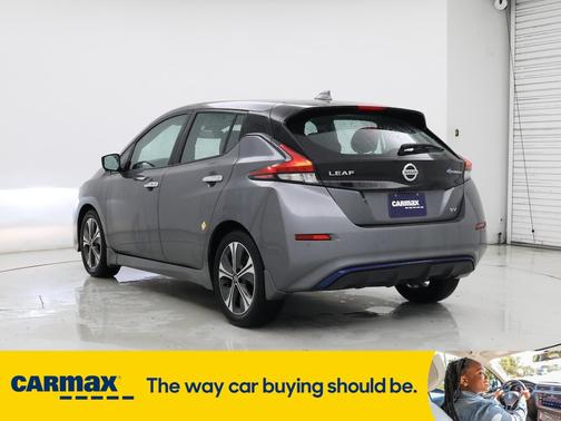 2020 Nissan Leaf SV