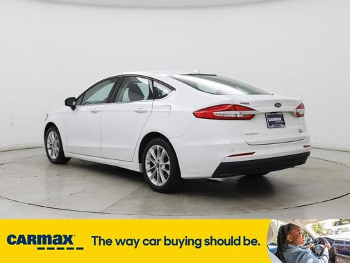 2020 Ford Fusion Hybrid SE