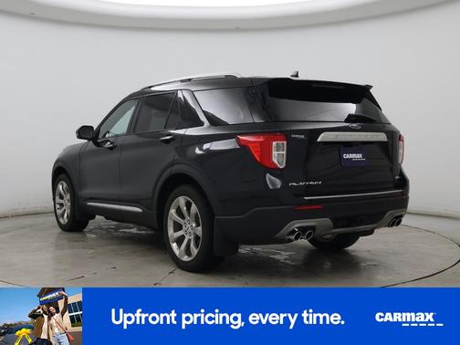 Black 2020 Ford Explorer Platinum