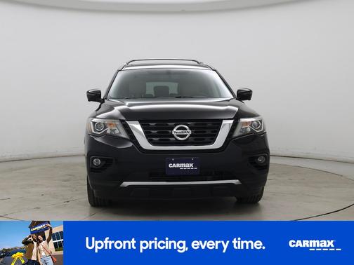 2017 Nissan Pathfinder Platinum