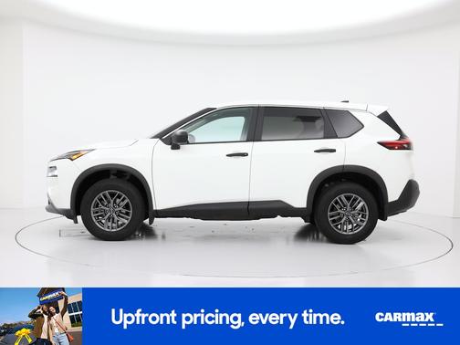 White 2023 Nissan Rogue S