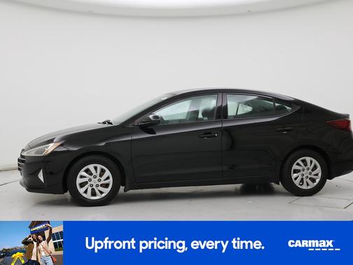 Black 2020 Hyundai ELANTRA SE