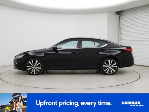 2020 Nissan Altima SR