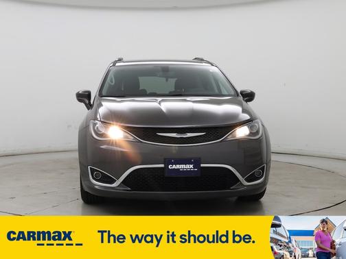 2019 Chrysler Pacifica Touring L Plus