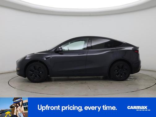 Gray 2025 Tesla Model Y Long Range