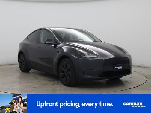 Gray 2025 Tesla Model Y Long Range