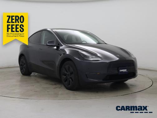 Gray 2025 Tesla Model Y Long Range