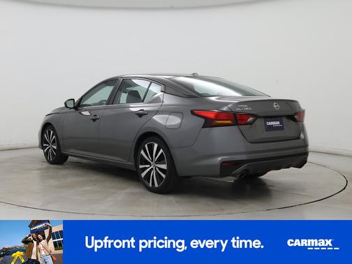 2022 Nissan Altima SR