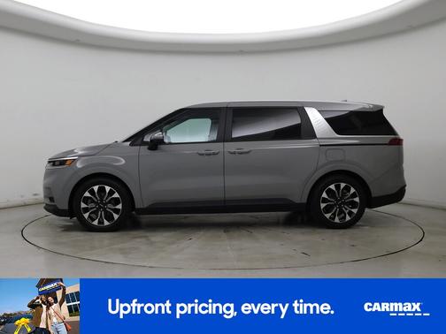 2023 Kia Carnival EX
