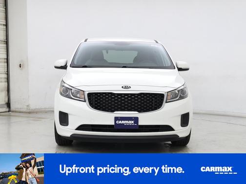 2016 Kia Sedona L