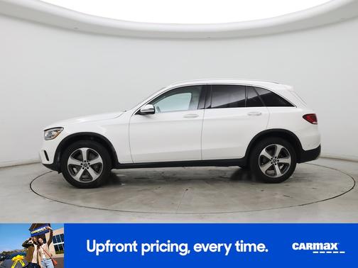 White 2022 Mercedes-Benz GLC 300