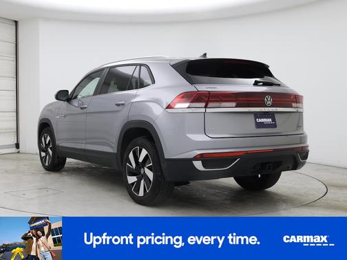 Silver 2025 Volkswagen Atlas Cross Sport SE w/Tech