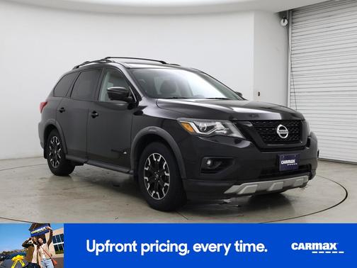 2020 Nissan Pathfinder SL