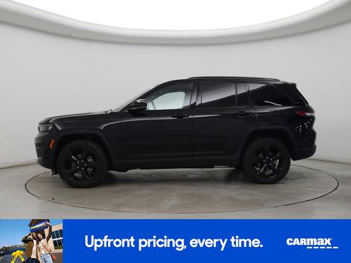 Black 2023 Jeep Grand Cherokee Altitude