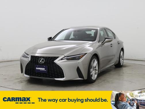 2023 Lexus IS 300