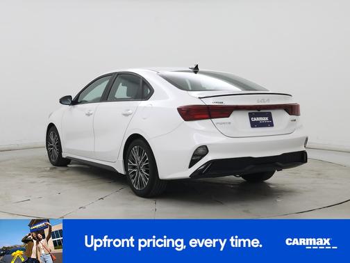 White 2022 Kia Forte GT-Line
