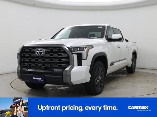 2022 Toyota Tundra Hybrid Platinum
