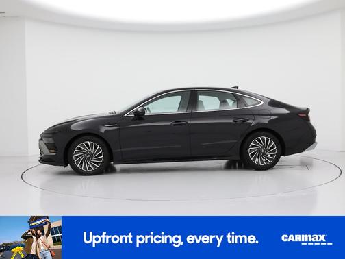 Gray 2025 Hyundai SONATA Hybrid SEL