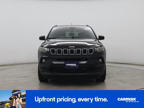 Black 2023 Jeep Compass Latitude Lux